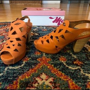 Brand new Jeffrey Campbell Orange shoes